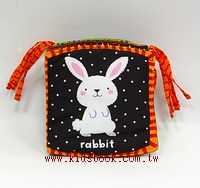 多功能連環床圍布書:Usborne cot book Animals 動物篇